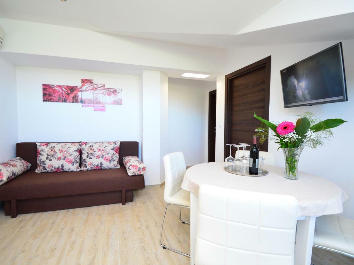 Apartment Rina-3 By Interhome Vodice Exteriör bild